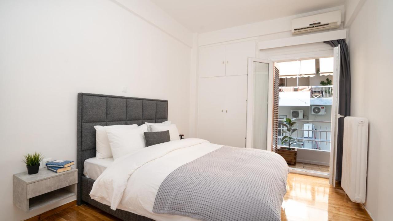 City Center Apt. On A Traffic Free Street Athens Exterior photo